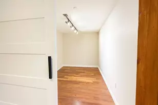 130 John St, Lowell, MA 01852 - Photo 4