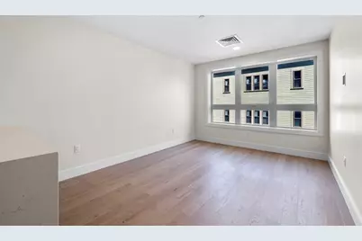 301 Border Street #406, Boston, MA 02128 - Photo 6