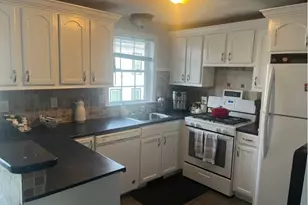 138 Mt Washington St, Lowell, MA 01854 - Photo 4