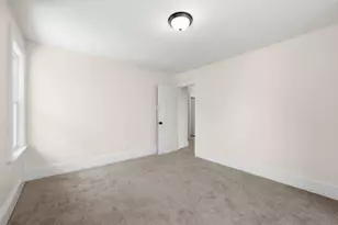 48 Pleasant St, Westfield, MA 01085 - Photo 28