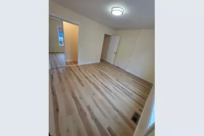 871 Worthington St. #871, Springfield, MA 01105 - Photo 6