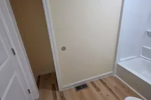 871 Worthington St, Springfield, MA 01105 - Photo 8