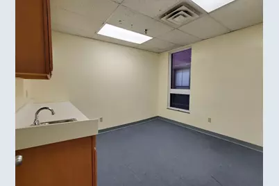 1 Elm Street #303, Nashua, NH 03060 - Photo 14