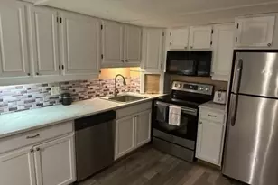 60 Channel Ln, Fort Myers, FL 33905 - Photo 8