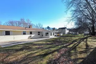 35 Marion St, Holbrook, MA 02343 - Photo 16