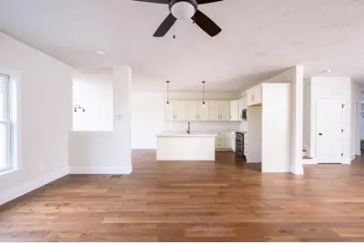 44 Metacomet Road #44, West Bridgewater, MA 02379 - Photo 4