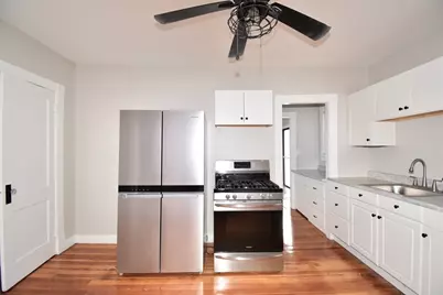 34 Castle St, Springfield, MA 01118 - Photo 14