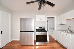 34 Castle St, Springfield, MA 01118 - Photo 14