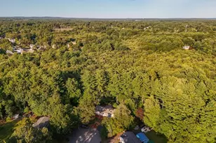 12 Hamlin Ln, Wilmington, MA 01887 - Photo 2