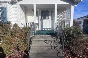 500 Mendon, Attleboro, MA 02703 - Photo 2