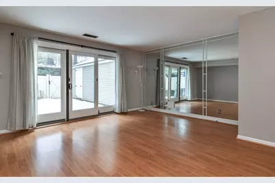 1907 Windsor Dr #1907, Framingham, MA 01701 - Photo 2