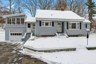 59 Oriole St, Gardner, MA 01440 - Photo 1