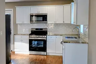 130 Dickinson, Springfield, MA 01108 - Photo 4