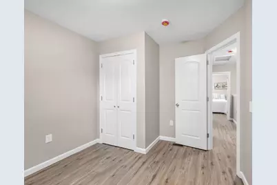 130 Dickinson #130, Springfield, MA 01108 - Photo 14