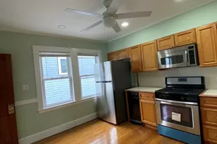 4442 Washington St, Boston, MA 02131 - Photo 2