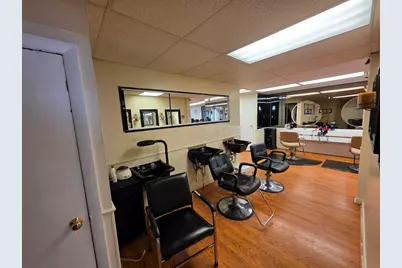 23 Lowell St, Methuen, MA 01844 - Photo 6