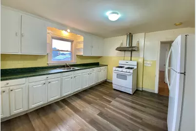 530 Beach St #2, Revere, MA 02151 - Photo 1