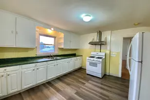 530 Beach St, Revere, MA 02151 - Photo 1