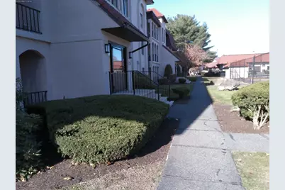 685 Oak Street #2-1, Brockton, MA 02301 - Photo 4