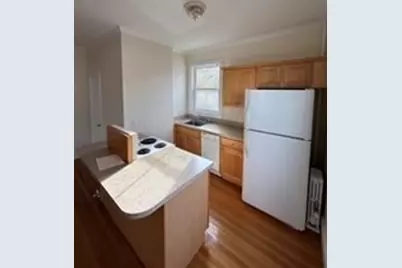 14 Church Ave #2A, Woburn, MA 01801 - Photo 4