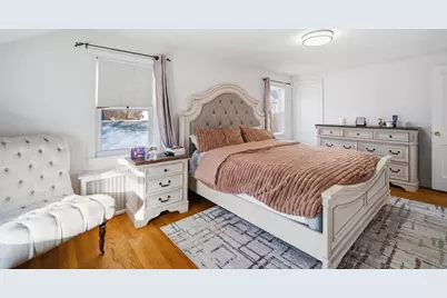 13 Bither St, Springfield, MA 01118 - Photo 16