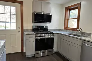 52 Valley Rd, Southampton, MA 01075 - Photo 10