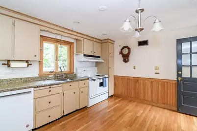 115 Parker Rd, Wellesley, MA 02482 - Photo 6