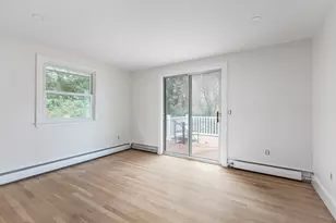 28 Hilltop Dr, Warwick, RI 02818 - Photo 12