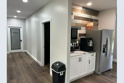 988 Plain St, Marshfield, MA 02050 - Photo 18