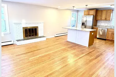 37 Plateau Cir, West Springfield, MA 01089 - Photo 6