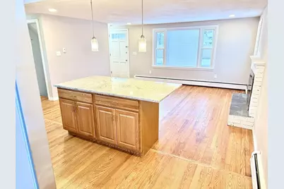 37 Plateau Cir, West Springfield, MA 01089 - Photo 8