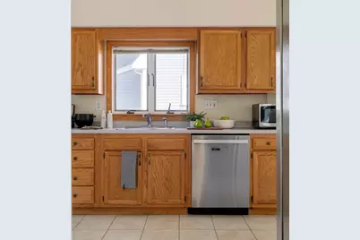 87 College Ave #87, Medford, MA 02155 - Photo 16