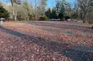 64 Magnolia Cir, Longmeadow, MA 01106 - Photo 18
