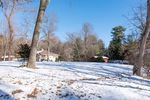 64 Magnolia Cir, Longmeadow, MA 01106 - Photo 16