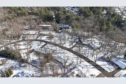 64 Magnolia Cir, Longmeadow, MA 01106 - Photo 8