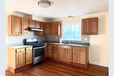 135 Independence Ave #3, Quincy, MA 02169 - Photo 2