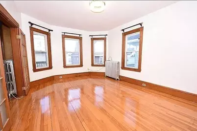 7 Gayland St #2, Boston, MA 02125 - Photo 4