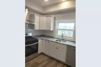 269 Brightman #2, Fall River, MA 02720 - Photo 6