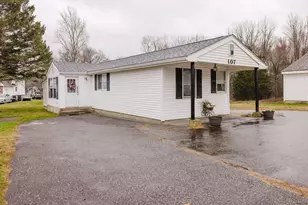 107 & 107R Walker, Swansea, MA 02777 - Photo 2