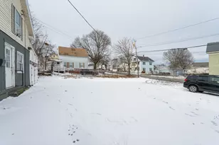 525 Chelmsford St, Lowell, MA 01851 - Photo 40