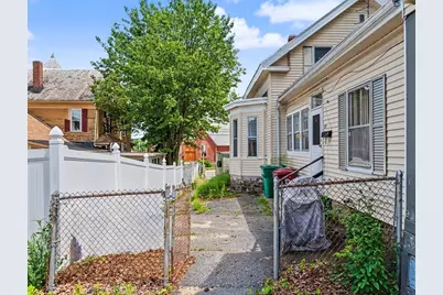 525 Chelmsford St, Lowell, MA 01851 - Photo 4