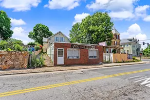 525 Chelmsford St, Lowell, MA 01851 - Photo 2