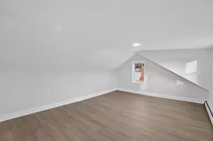 21 Evergreen St, Dartmouth, MA 02747 - Photo 10