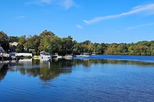 21 Evergreen St, Dartmouth, MA 02747 - Photo 20