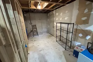 256 Old Webster Rd, Oxford, MA 01540 - Photo 18