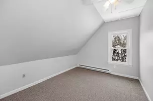 16 Epping St, Lowell, MA 01852 - Photo 10