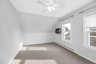 16 Epping St, Lowell, MA 01852 - Photo 18