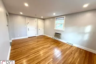 45 North Emerson St, Wakefield, MA 01880 - Photo 4