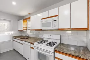79 Kittredge Ave, Quincy, MA 02169 - Photo 16