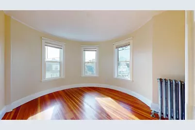 19 Nightingale St, Boston, MA 02124 - Photo 10